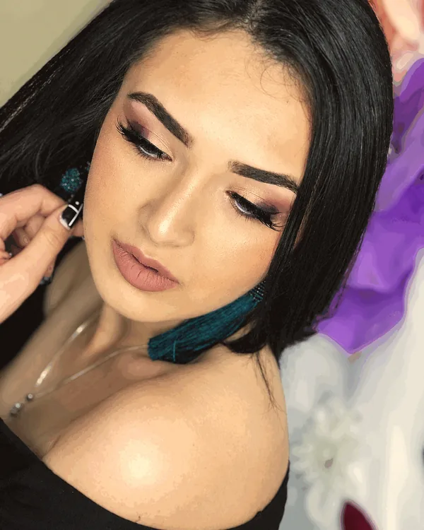 Evening makeup by Zahlia